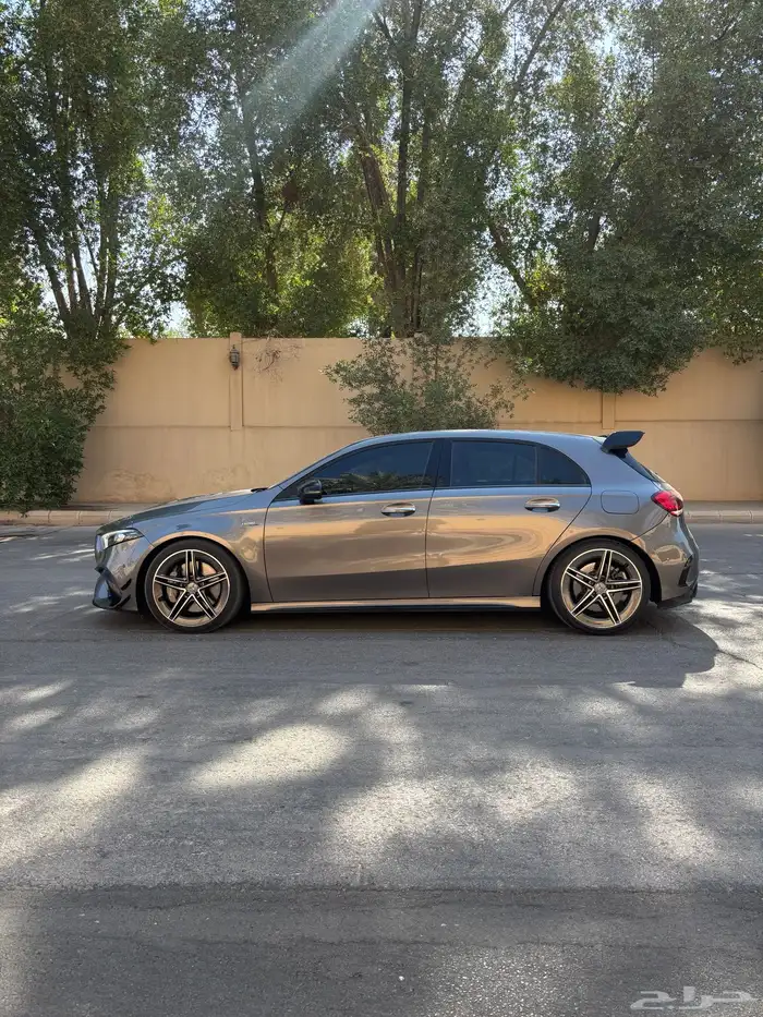مرسيدس A45 هاتشباك AMG 0
