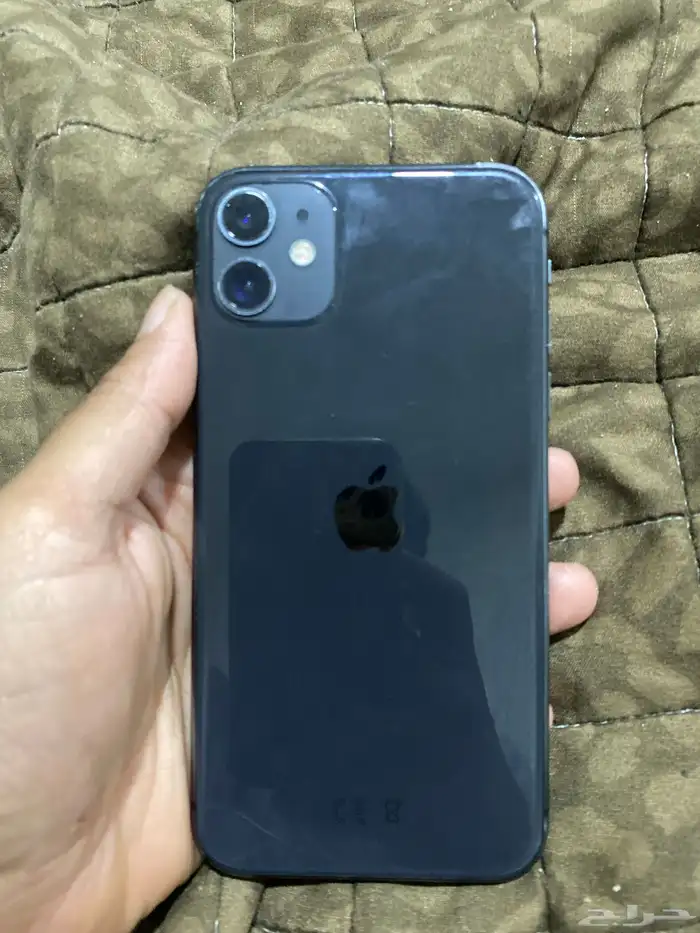 آيفون 11 0