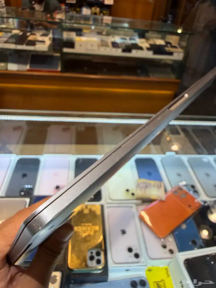 ماك بوك برو 512 قيقاء 16 أنش حجم الشاشة رام المعالج16 12