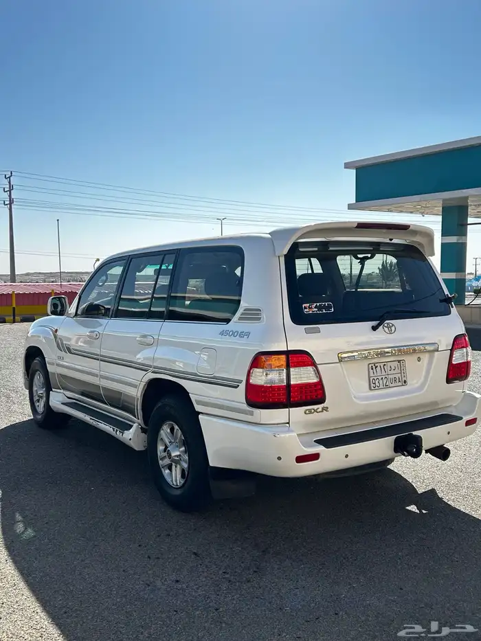 لاندكروزر جكسار عبدالطيف 5