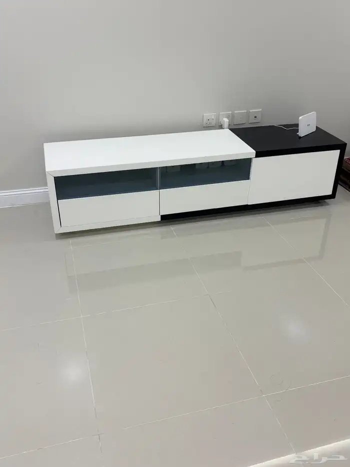 طاولات تلفزيون 0