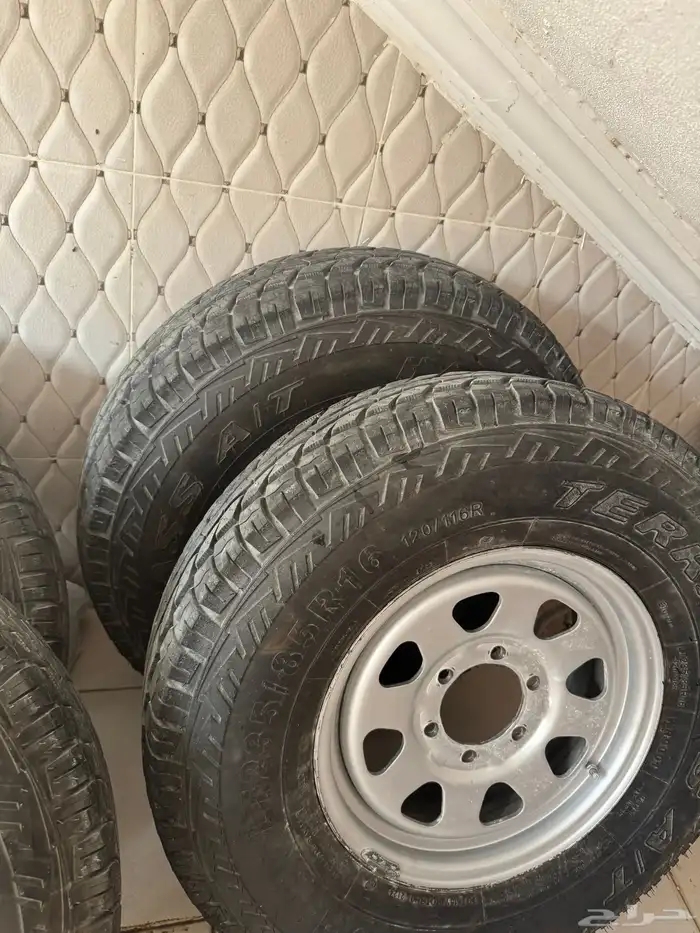 للبيع كفرات جيب نيسان باترول استعمال شهر جديده 1