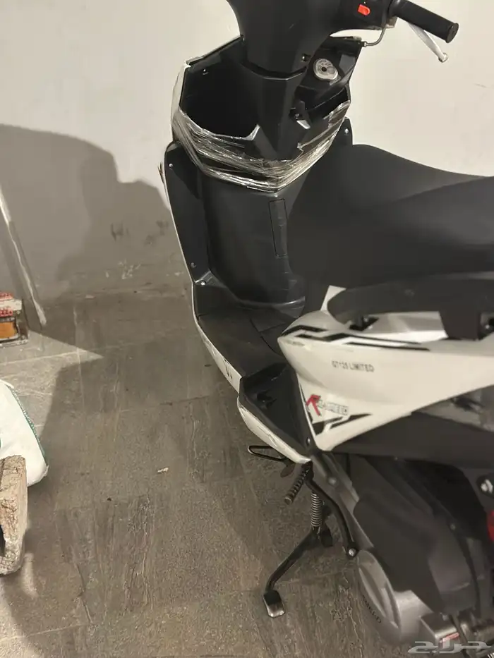 دباب عجيب صيني وارد العميد ب 1700 لايجي الا الصامل 0