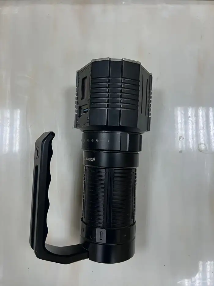 كشاف فنكس LR60R وادي دواسر 1