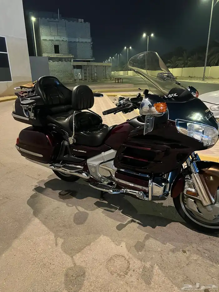 للبيع قولد وينق 9