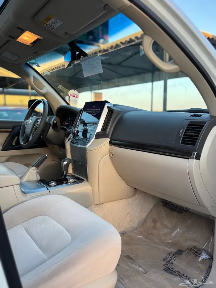 تويوتا لاند كروزر 2019 15