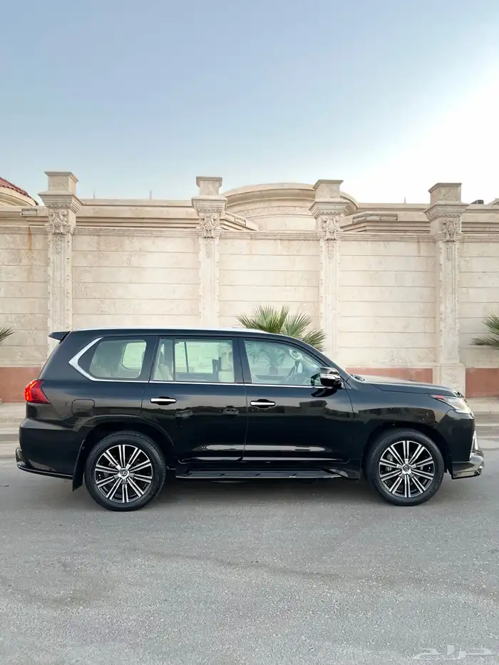 لكزس LX570s فل DD ممشى قليل قمة النظافة 2021 سعودي وكالة 17