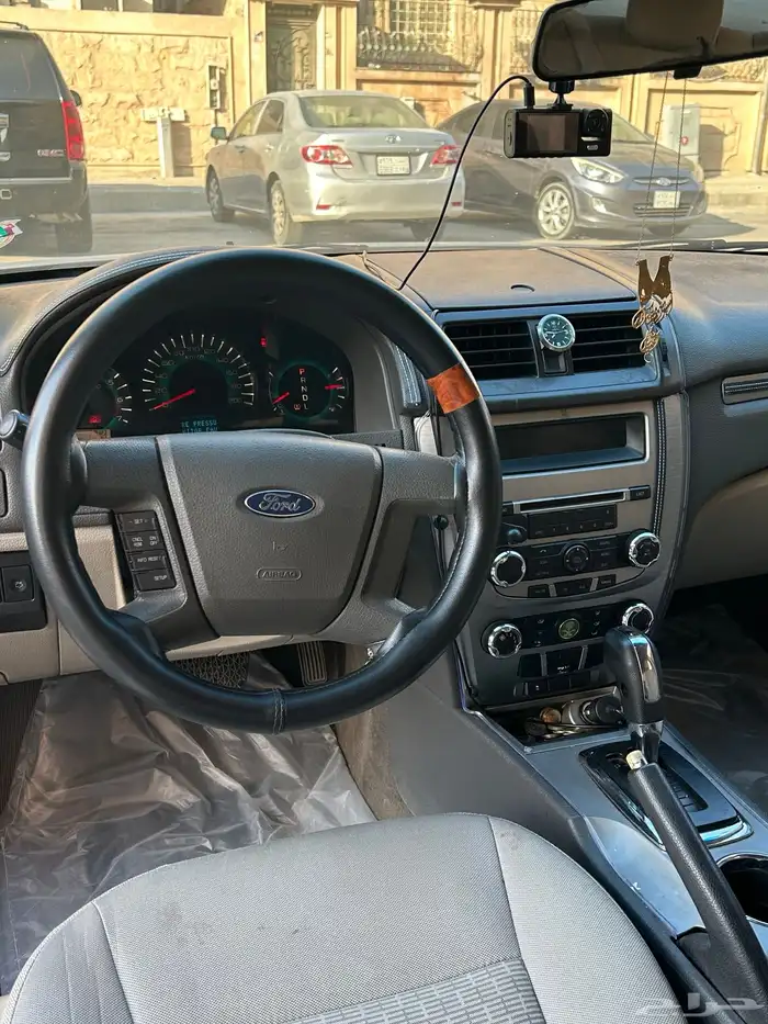 فورد فيوجن 2010 SE 5