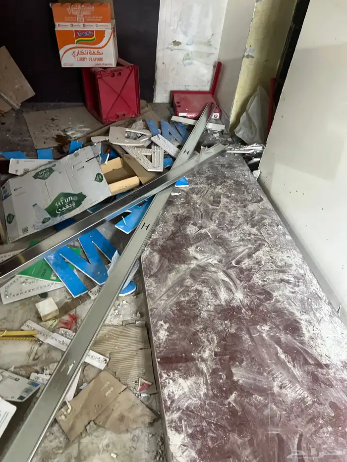 للبيع اثاث 3