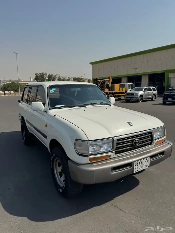 جي اكس ار صالون جيب موديل 97 تويوتا لاندكروزر 9