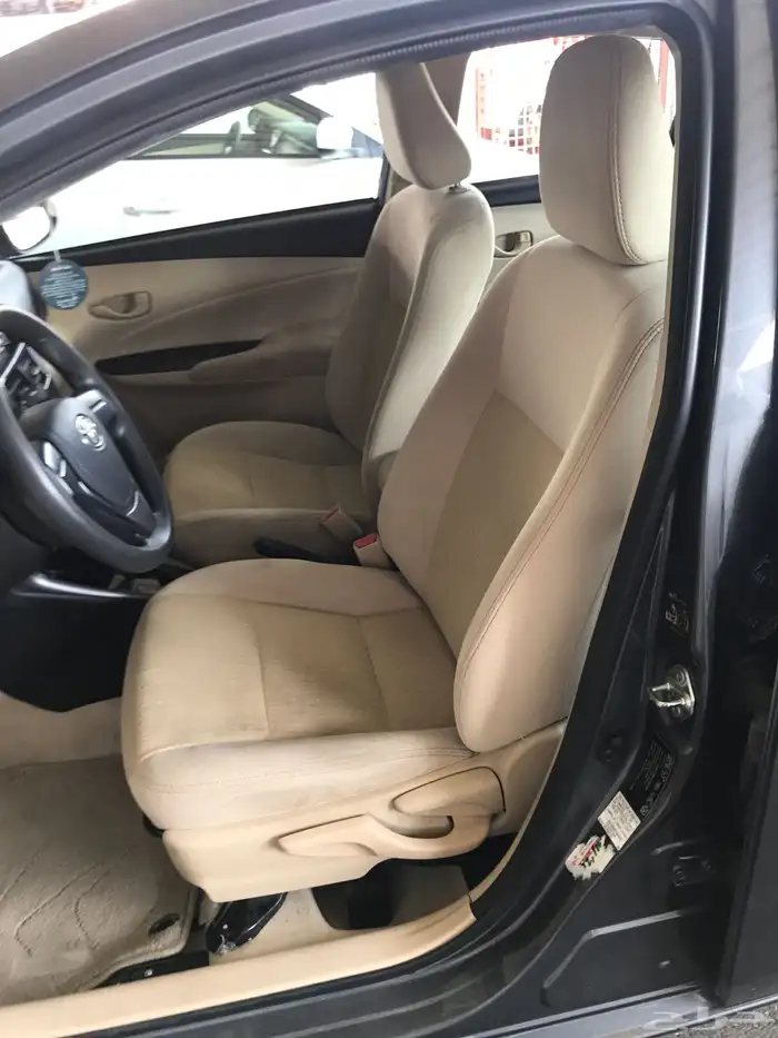 تويوتا يارس موديل 2021 17