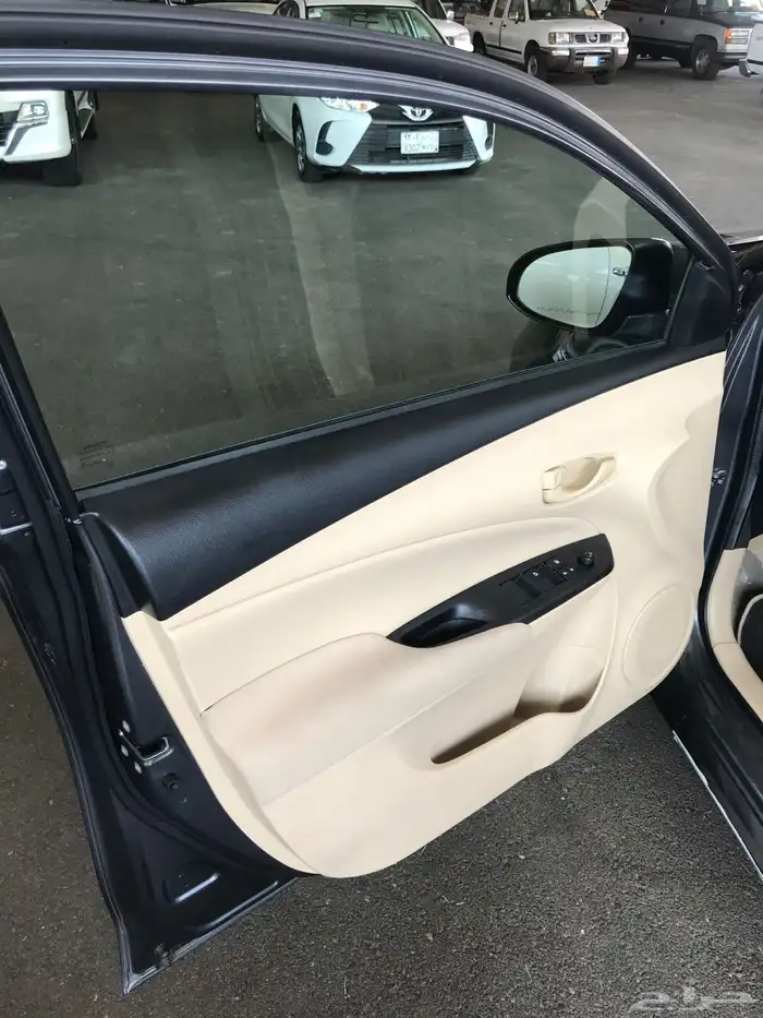 تويوتا يارس موديل 2021 15