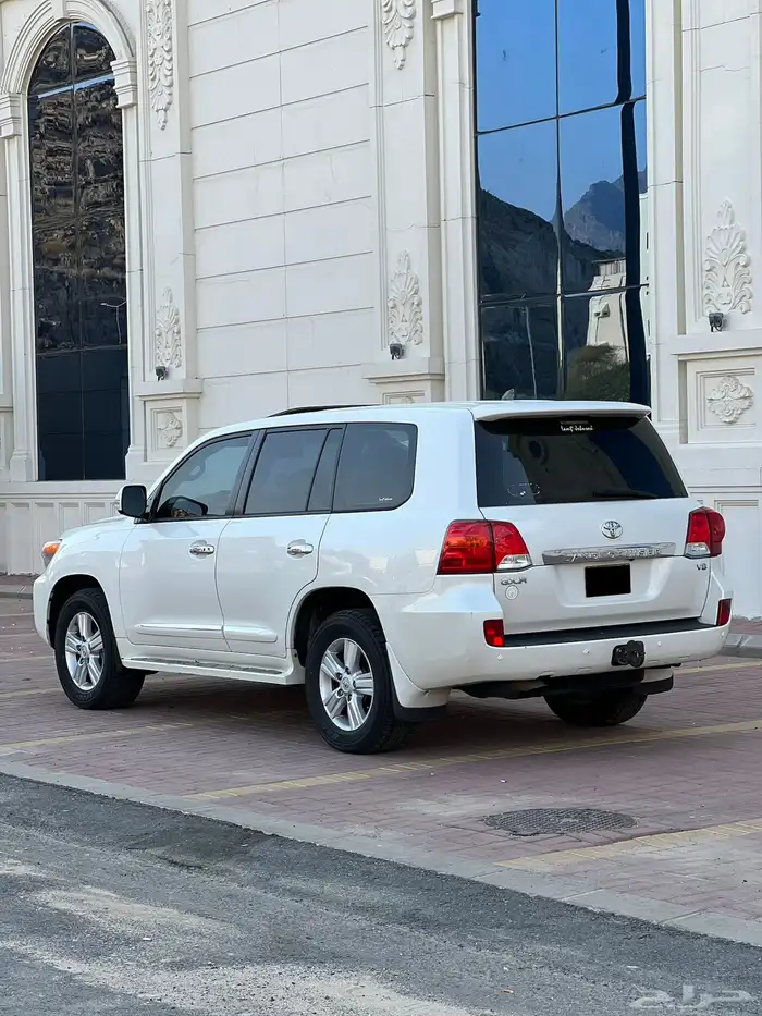 لاندكروزرGxr2013 4