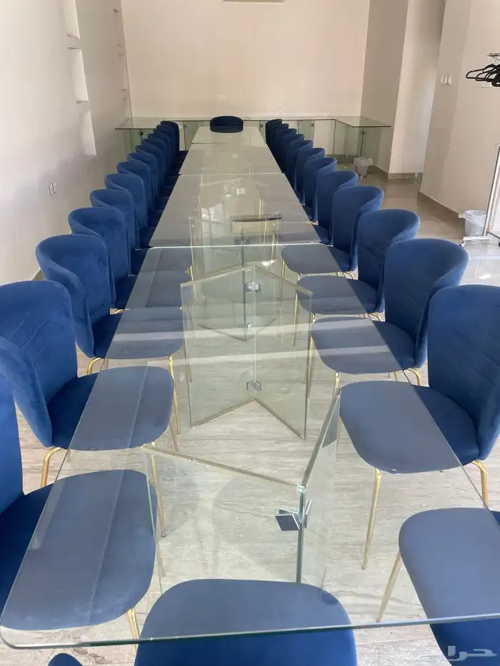 طاولة طعام زجاج 30 شخص بوفيه 0