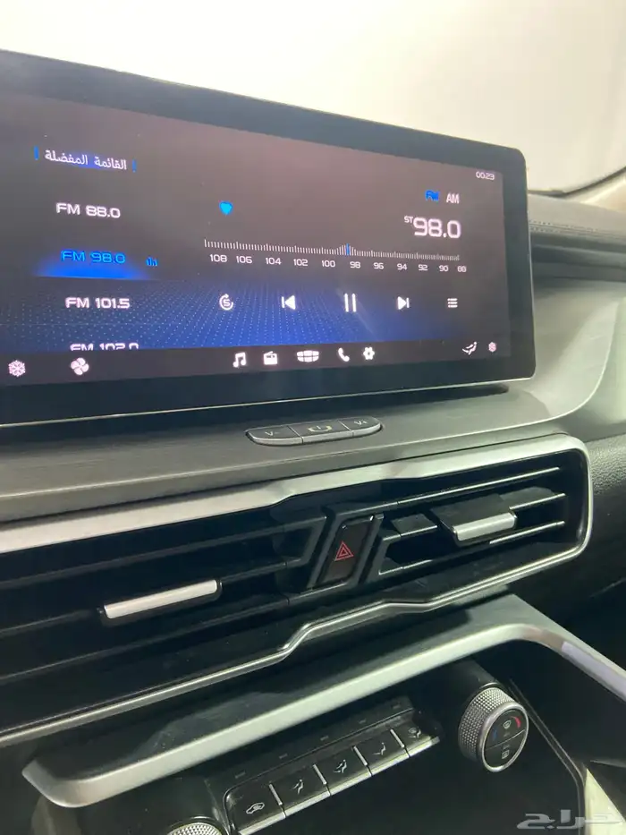 جيلي كولوراي  2023 17