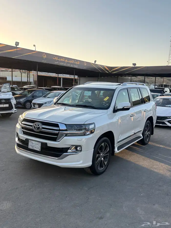تويوتا لاند كروزر 2019 1
