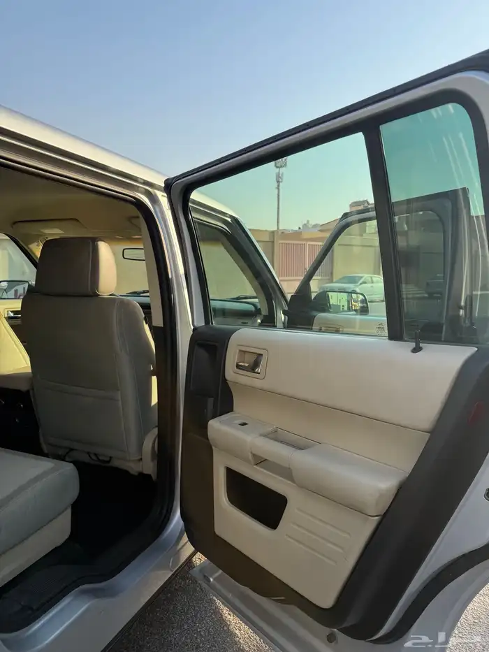 فورد فلكس 2013 5