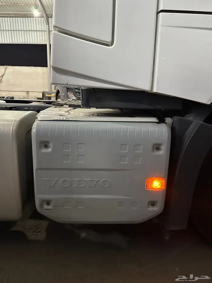 فولفو راس تريلا 2022 بطاقة جمركية 21