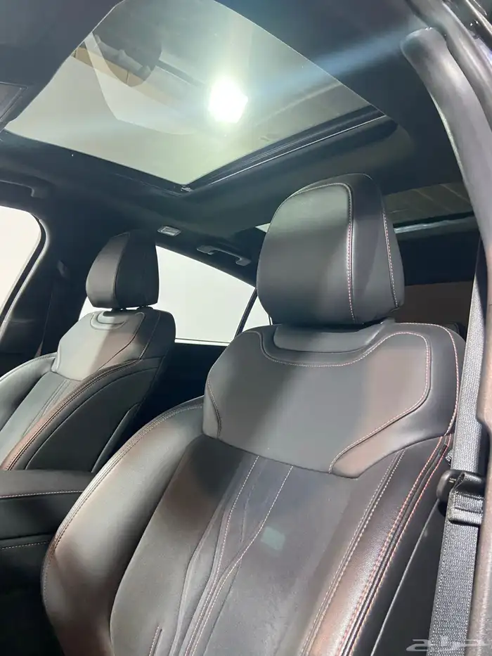 فورد تورس   تيتانيوم   2024 36