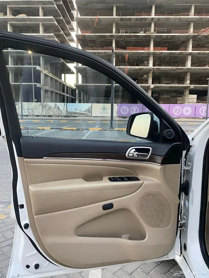 قراند شيروكي 5