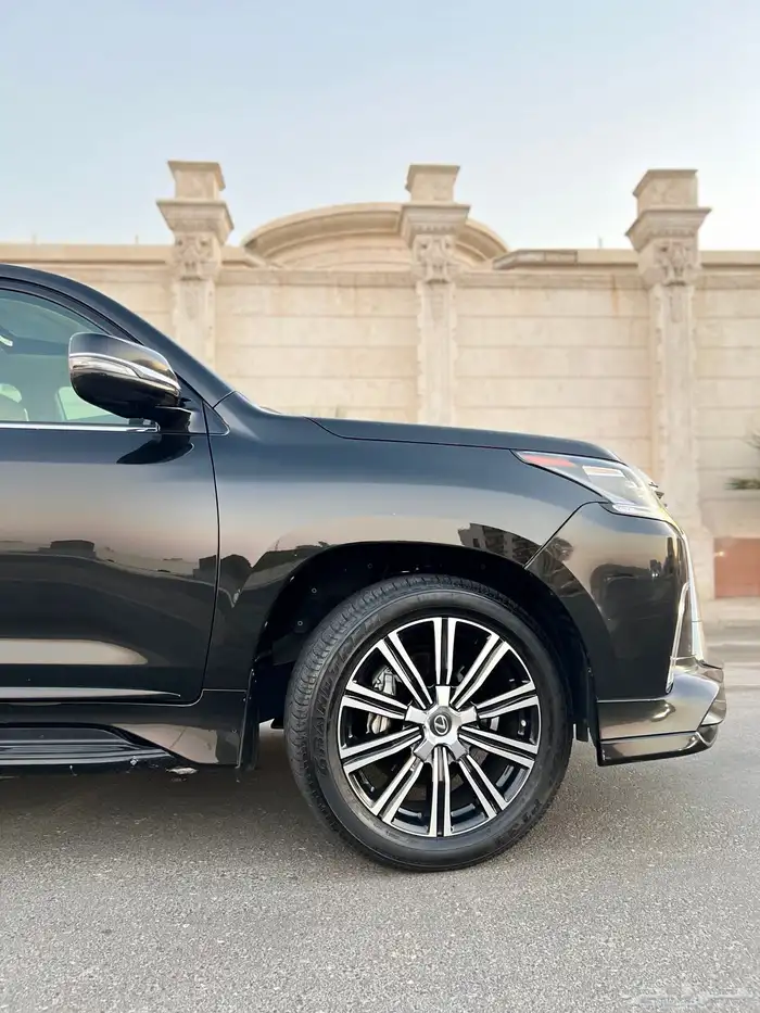 لكزس LX570s فل DD ممشى قليل قمة النظافة 2021 سعودي وكالة 13
