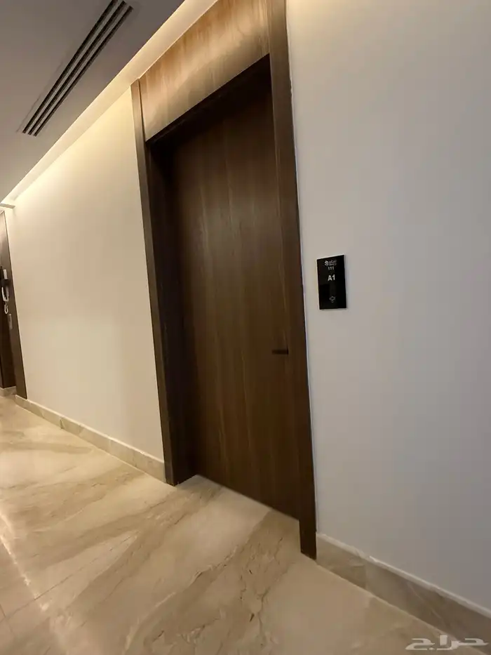 شقة فاخرة للإيجار بحي الصفا 3