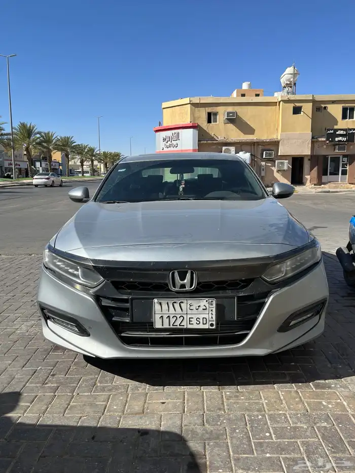 للبيع اكورد 2018 الفئه سبورت 3