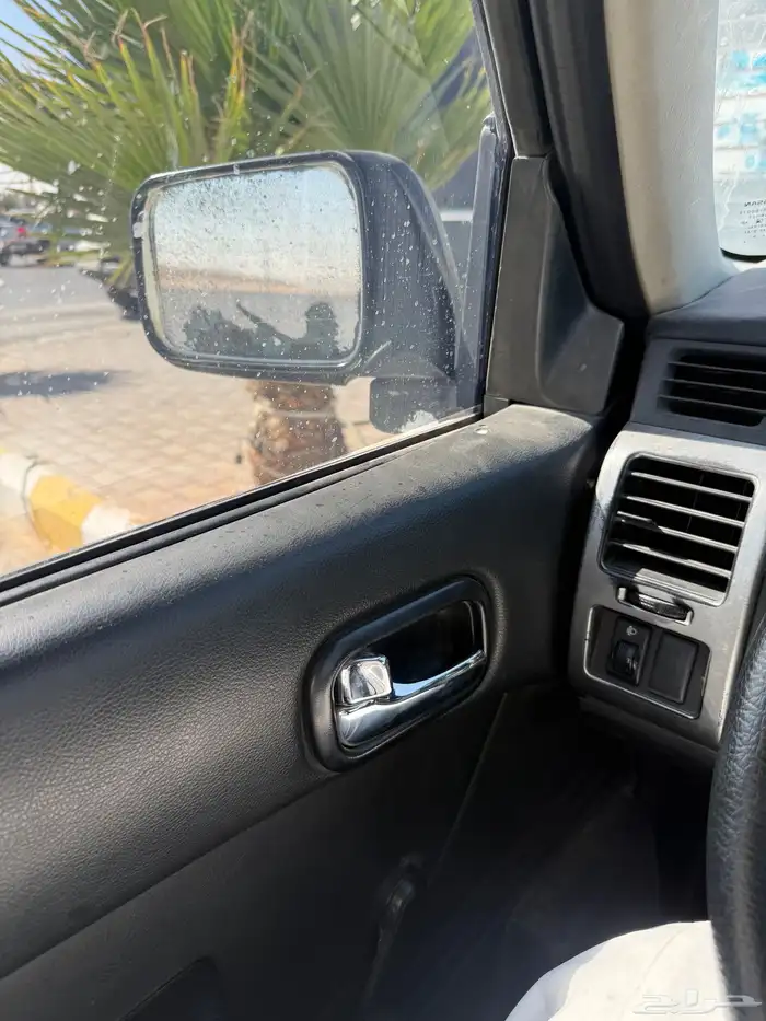 جيب باترول للبيع 2008 ماشي 70 الف 2