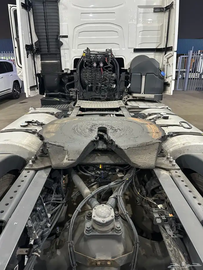 فولفو راس تريلا 2022 بطاقة جمركية 9