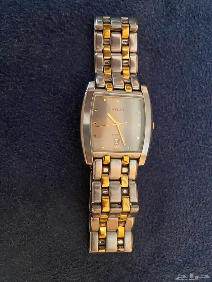 ساعات قيمه بحاله ممتازه اثنين 1100 ريال الواحده 600 ريال 0