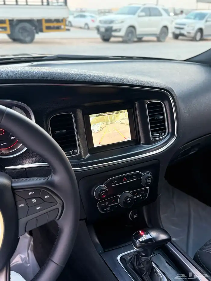 دوج تشارجر 2018 - SXT ستاندر نظيف جدا 10