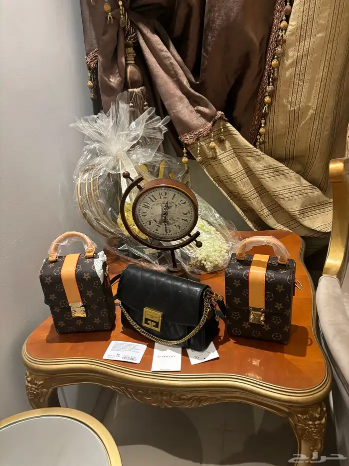 شناط أصلية و كوبي 16