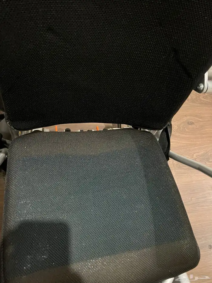 كرسي كهربائي لذو الاحتياجات الخاصة 5