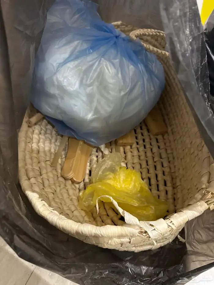 ملابس مكانس كهربائي سرير حق موليد حافظة طعام كهرباء 0