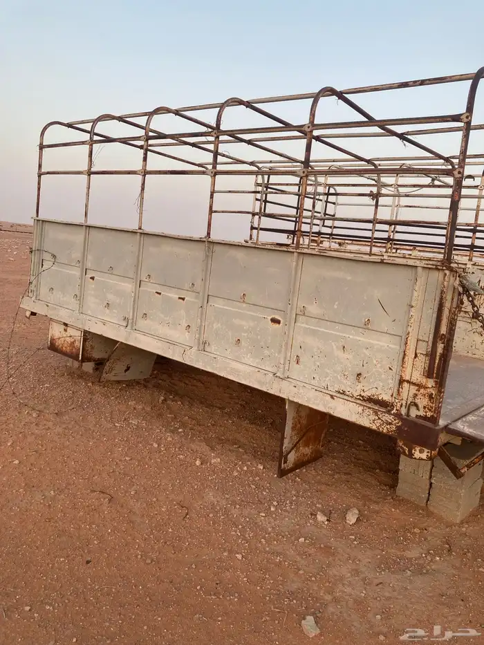 للبيع صندوق 0