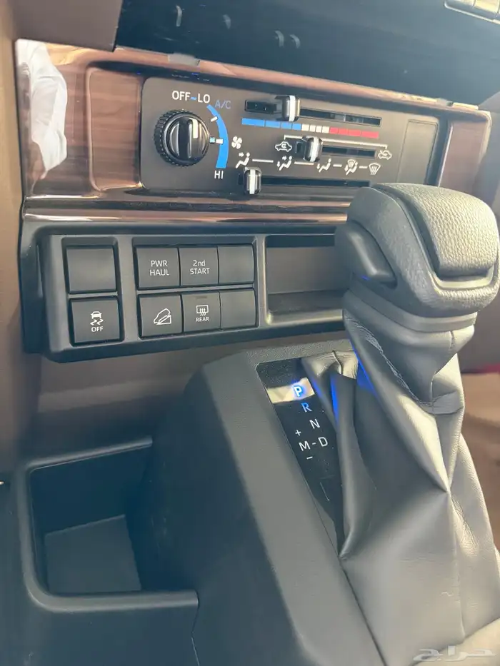 تم البيع تويوتا ربع بريمي اتومتيك موديل 2025 27