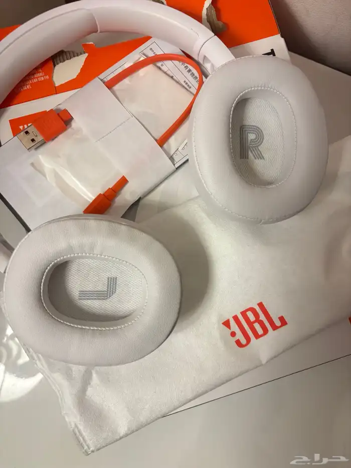 سماعة JPL Tune 720BT 76H لون أبيض نظيفة وجديدة 1