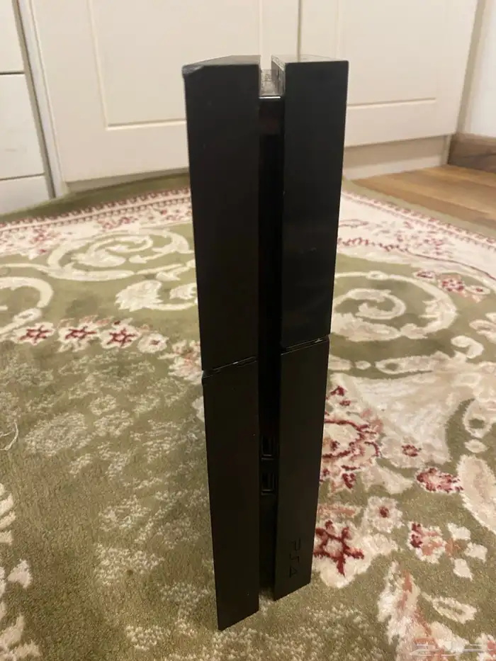 بلاستيشن 4 نص تيرا 1