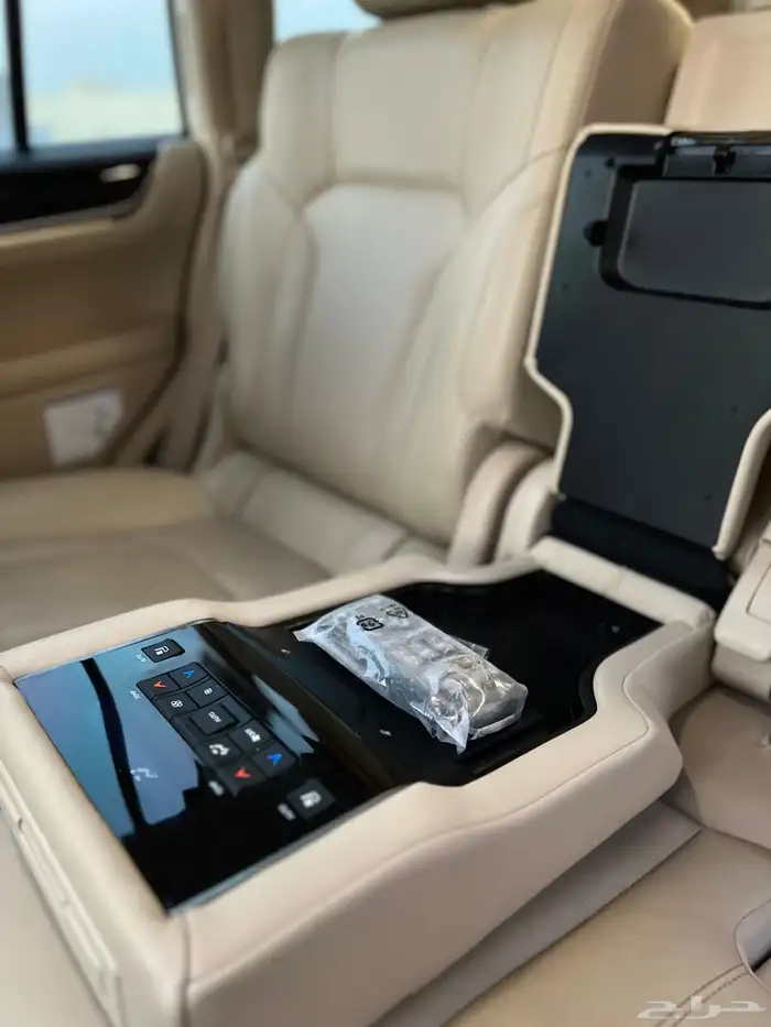 لكزس LX570s فل DD ممشى قليل قمة النظافة 2021 سعودي وكالة 38