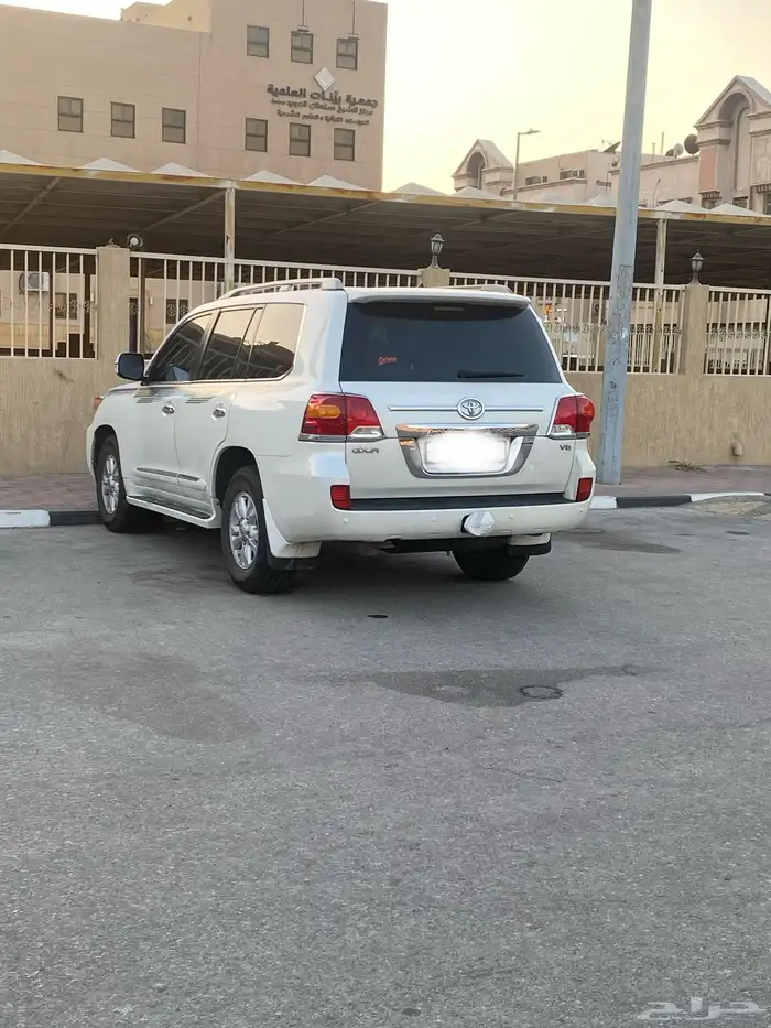 لندكروزر 2013 6