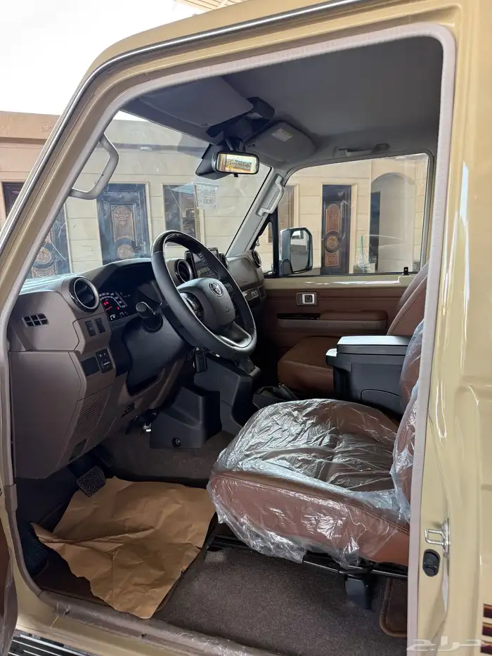 تم البيع تويوتا ربع بريمي اتومتيك موديل 2025 24