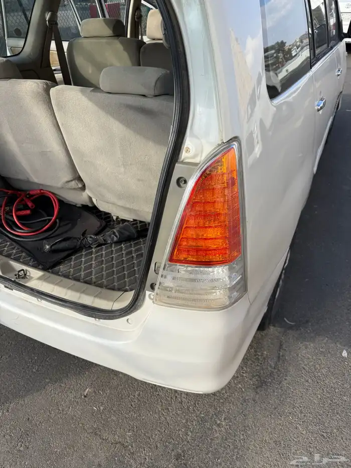 تويوتا أنوفا 2010 نضيف 5