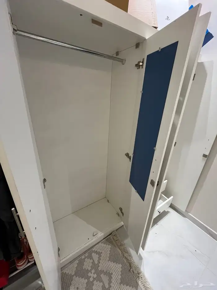 للبيع دولاب 4 ابواب 3