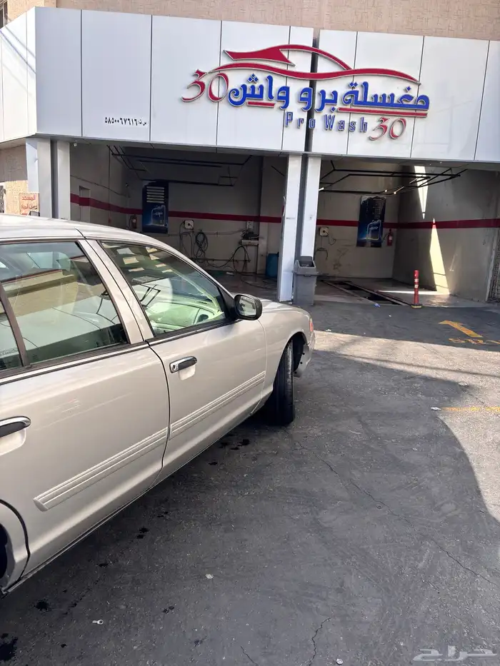 فورد فكتوريا 2011 16