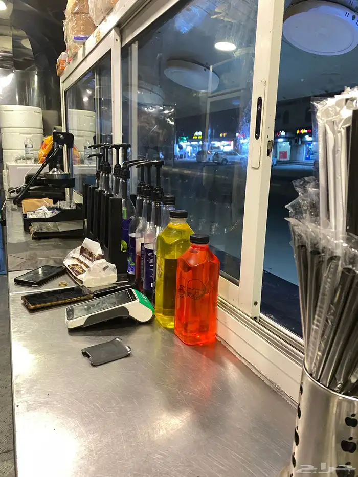 فوترك للبيع بكامل أغراضها 2