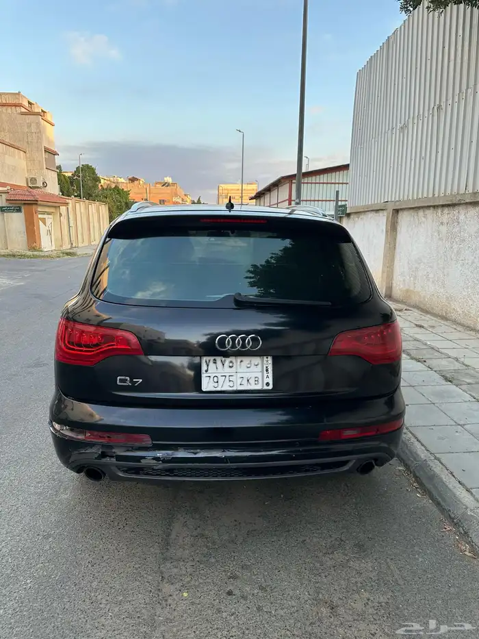 اودي Q7 6