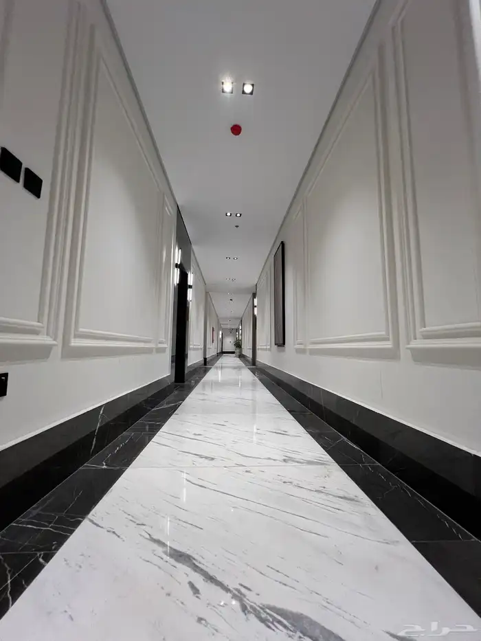 شقة للايجار السنوي الخبر حي البحر مقابل الكورنيش 0