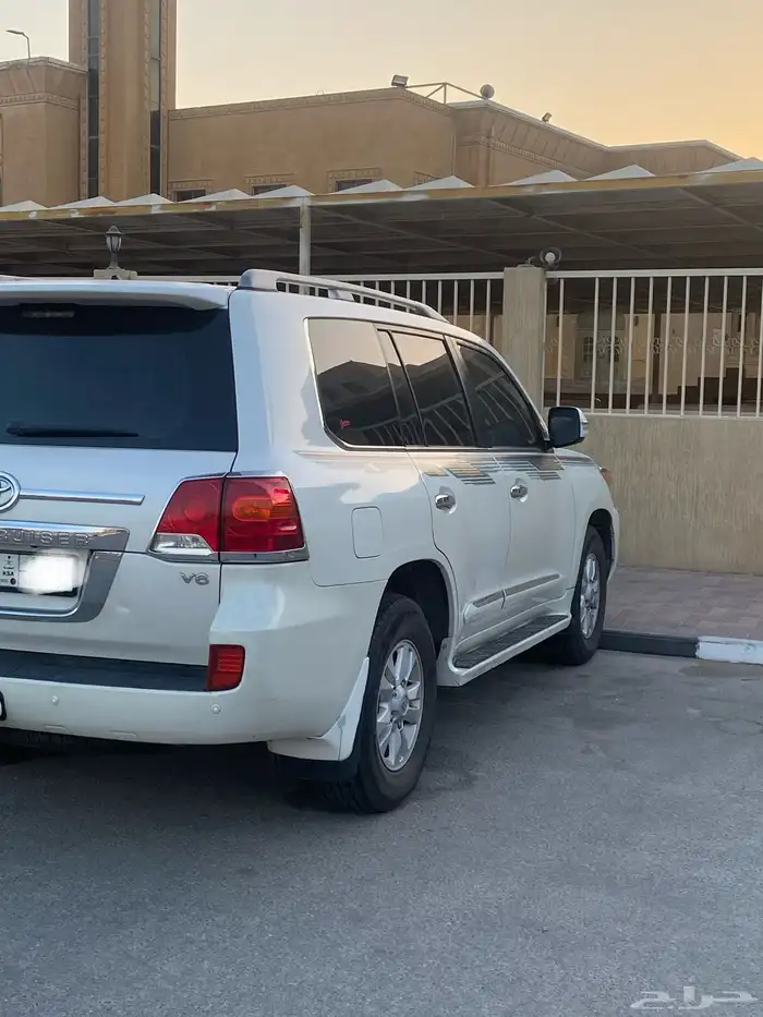 لندكروزر 2013 5