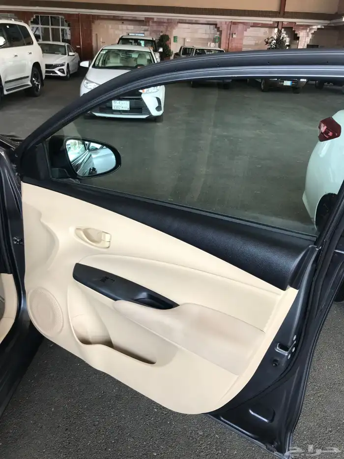 تويوتا يارس موديل 2021 12