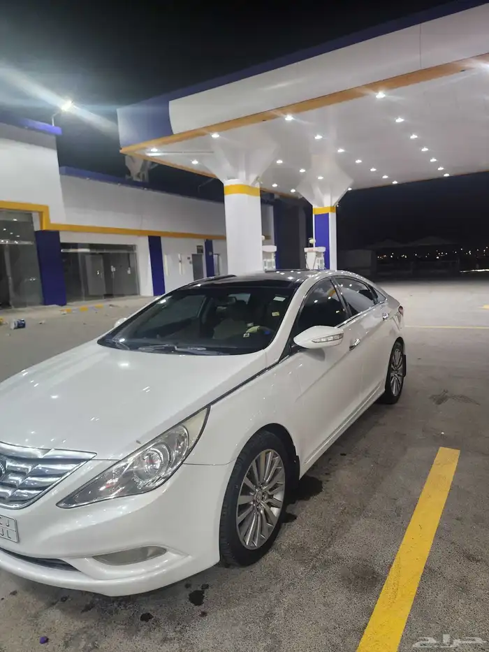 للبيع سوناتا موديل 2013 نظيفة جد ا وجاهزة للاستخدام 1